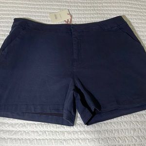 Brand new with tags Alex Marie women’s navy shorts size 18